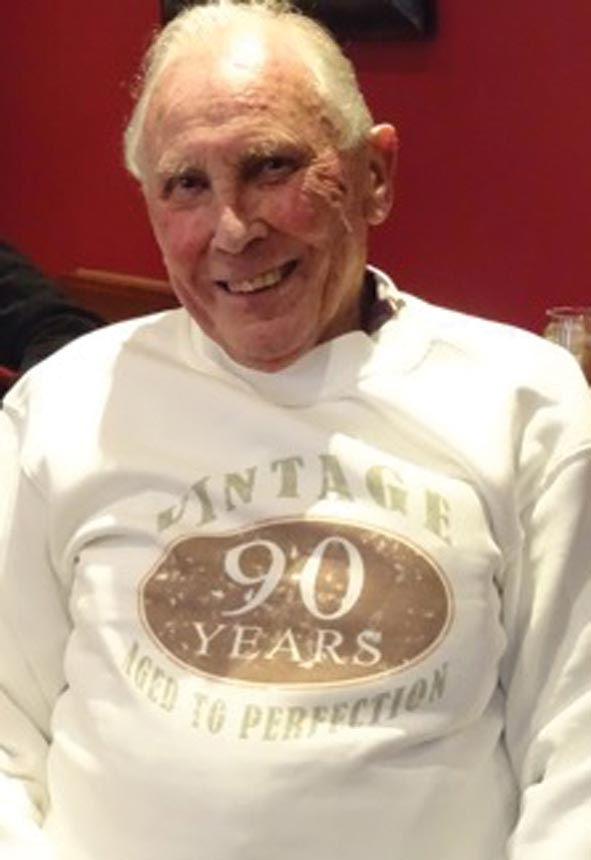 Denis Pizzey 90 Years of Ebb and Flow